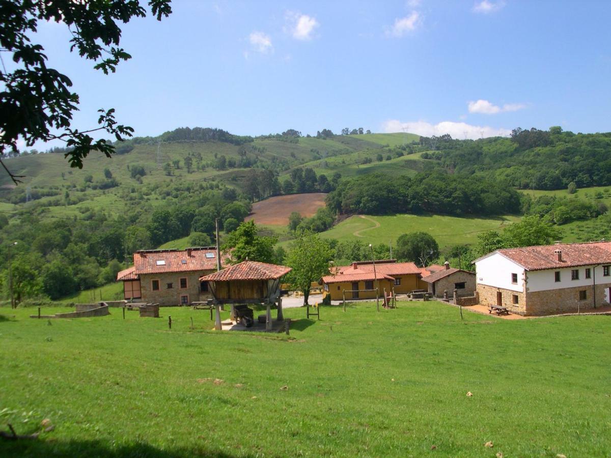 Pensjonat Turismo Rural El Sidron Piloña Zewnętrze zdjęcie